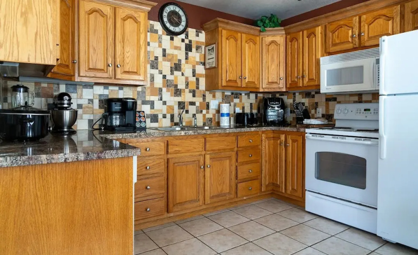 Alpenglow Three Bedroom Two Bath XL A17
