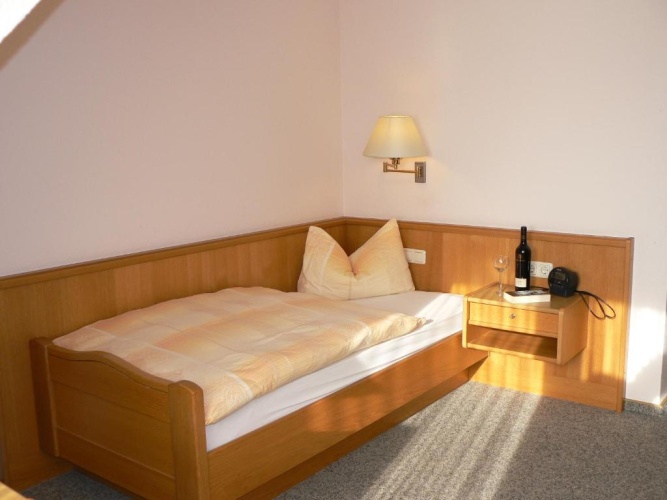 Standard Single room
