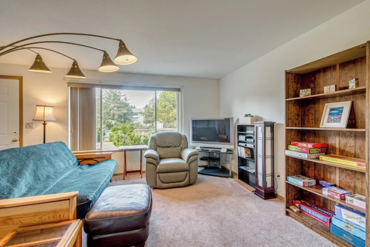 3 Bedrooms Cottage