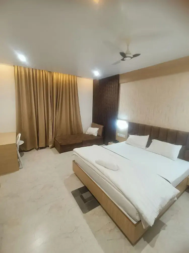 Hotel Satkar Inn