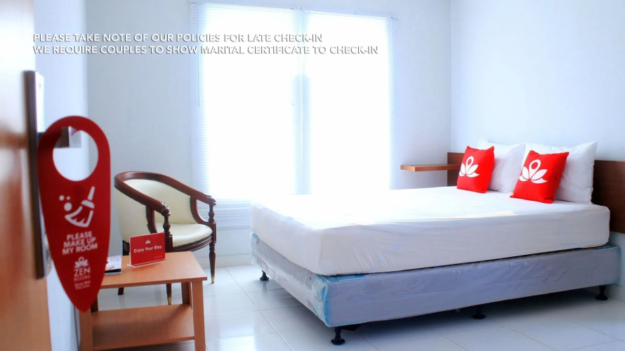 ZEN Rooms Puri Indah Syariah
