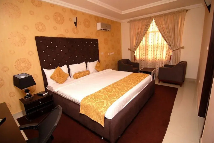 Lavila Hotels