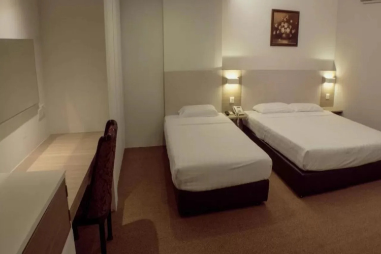 VIP Hotel (SG Clean Certified)