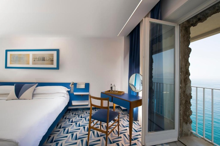 Superior Double room with sea view