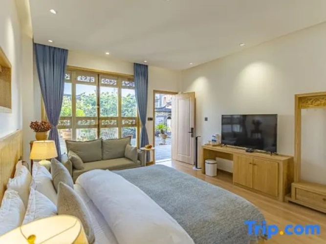 Standard Double room with garden view