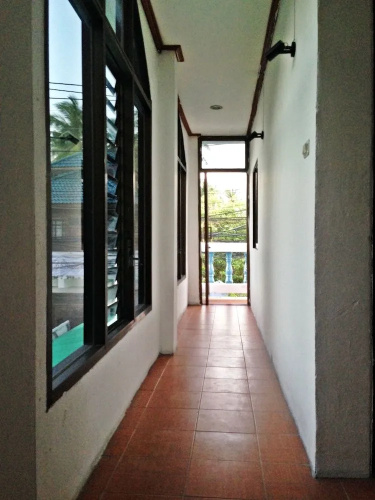 White Rabbit - Hostel