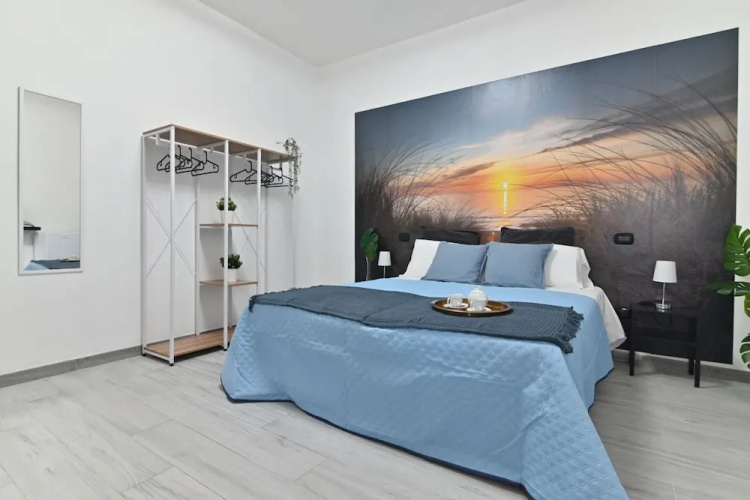 IzzHome Cozy Room