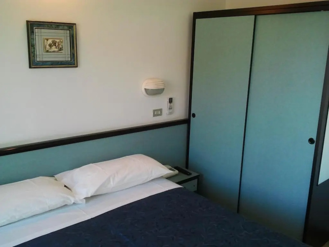Hotel Caravelle