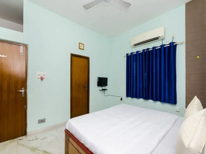 Maple Comfort By OYO Rooms