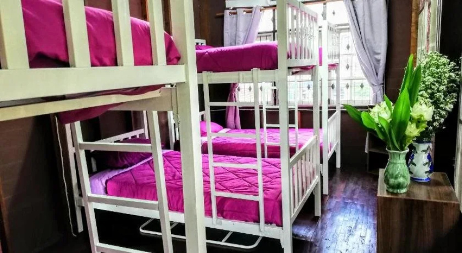 Champion Hostel 2 - Adults Only