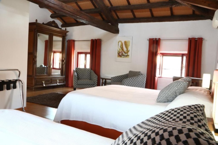 Luxury Triple room