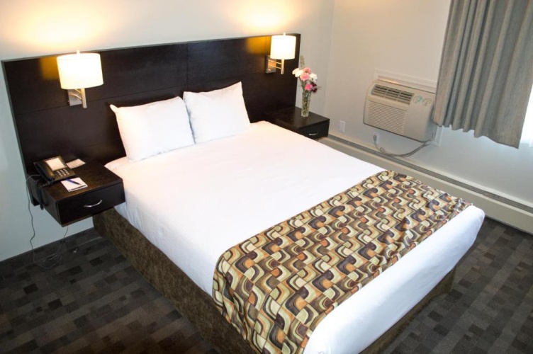 Standard Quadruple room with balcony