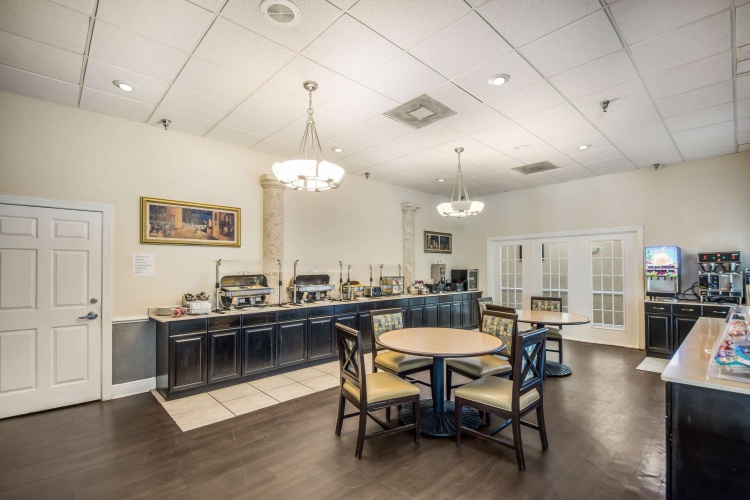 Clarion Inn & Suites photo 19