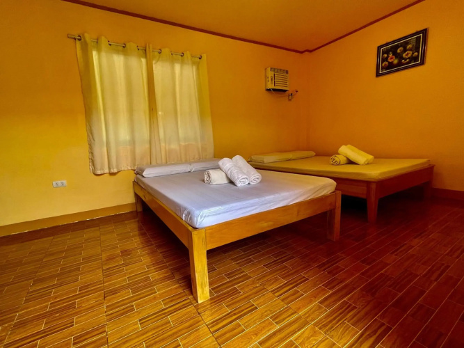 Golden Sunset Inn