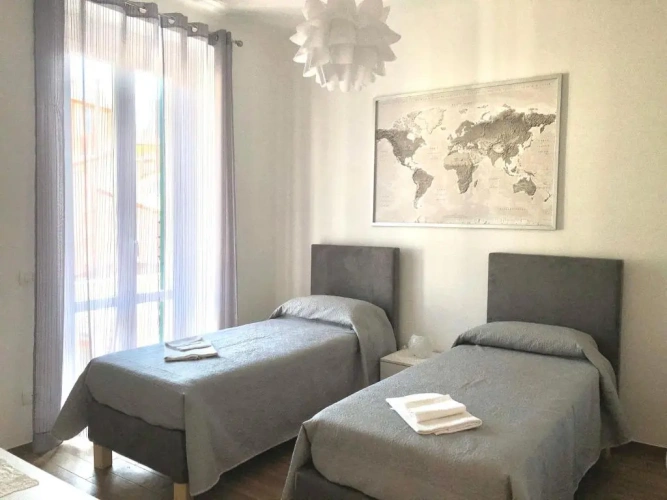 2 Bedrooms Apartment
