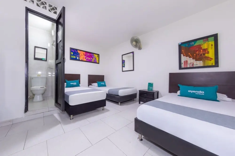 Standard Triple room with balcony and with view
