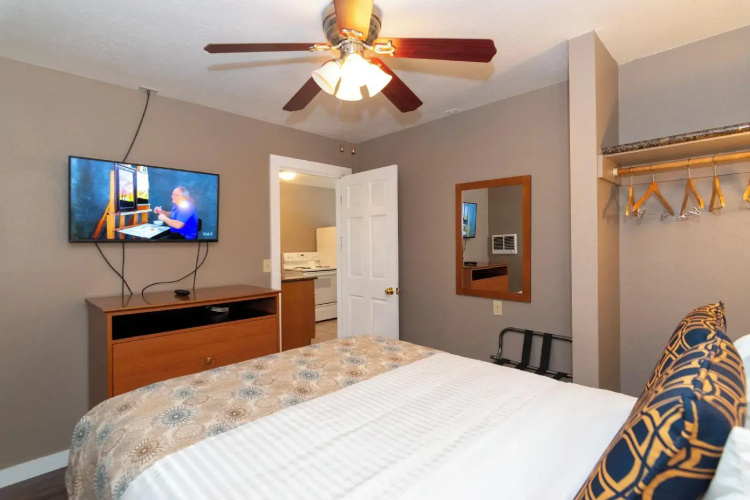 Nordic Inn and Suites