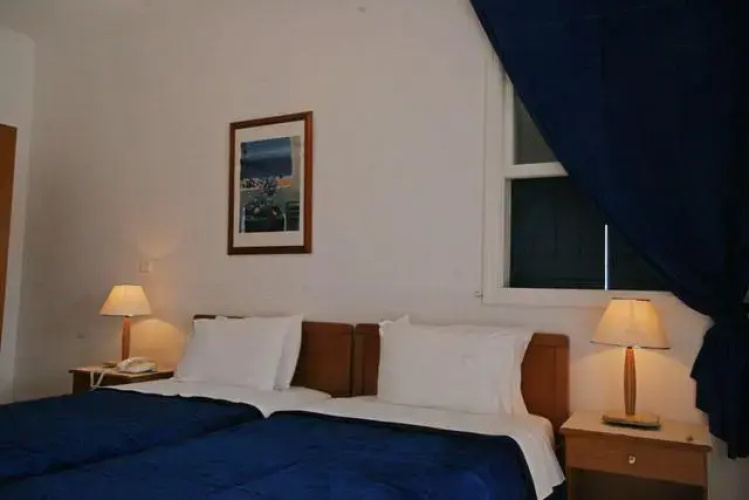 Paradise Studios