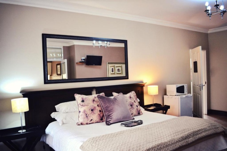 Standard Double room with balcony and with garden view