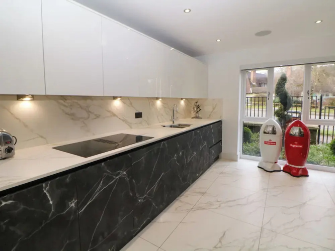4 Rockcliffe Grange