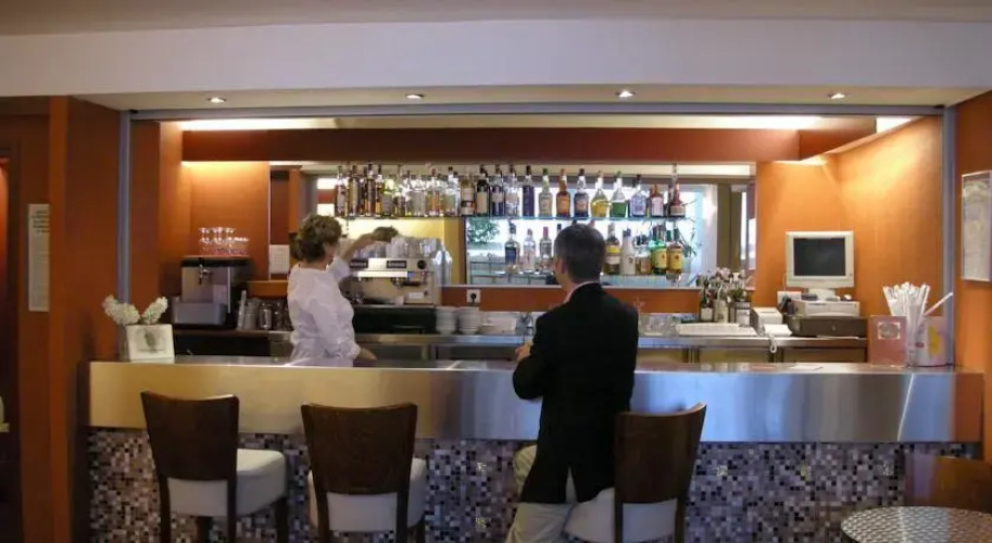 Hôtel Regina**