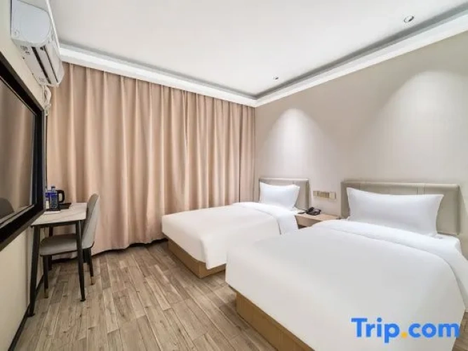 Premium Twin room