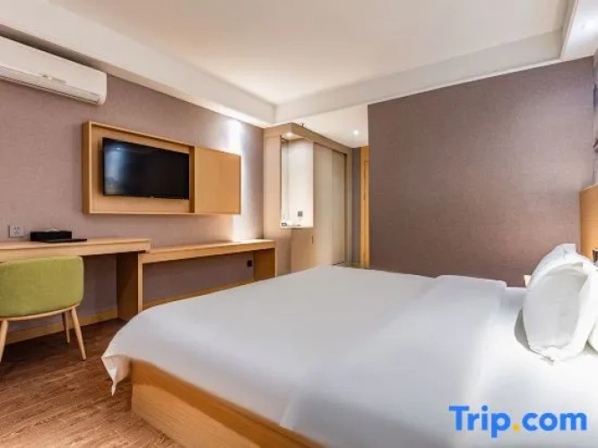 Premier Suite