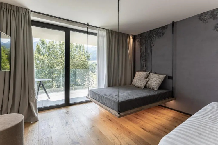 Alpuris Your Boutique Suite
