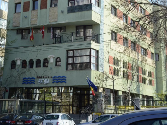 Siqua HotelOver view