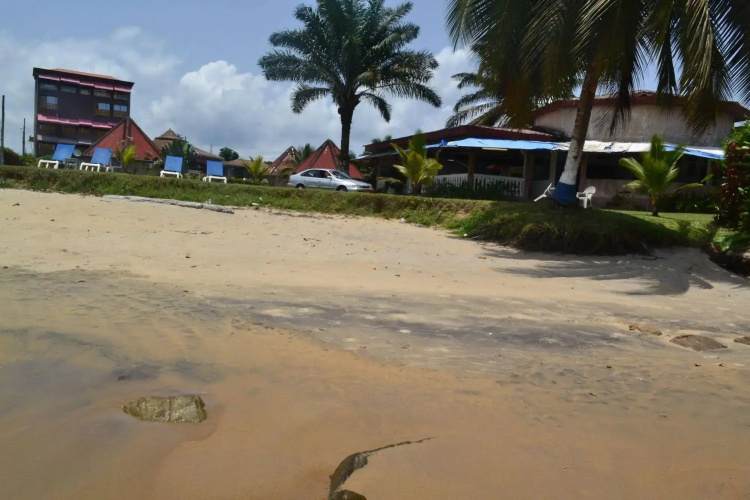 Adrien Beach Hotel