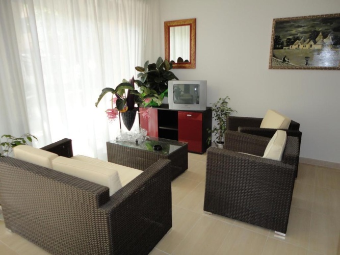 1 Bedroom Apartment with balcony