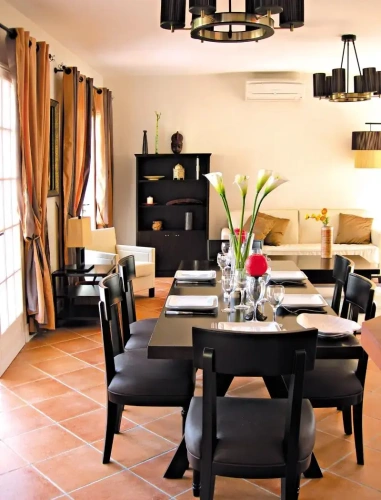 3 Bedrooms Villa