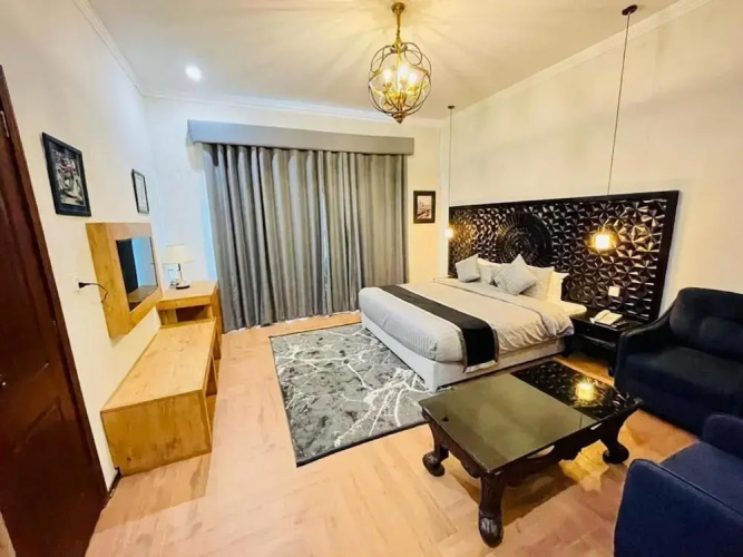 Swan Suites