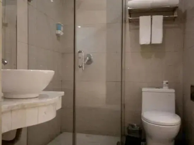 Wangchao Business Hotel