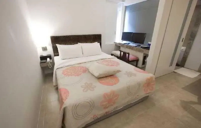 Time Hotel