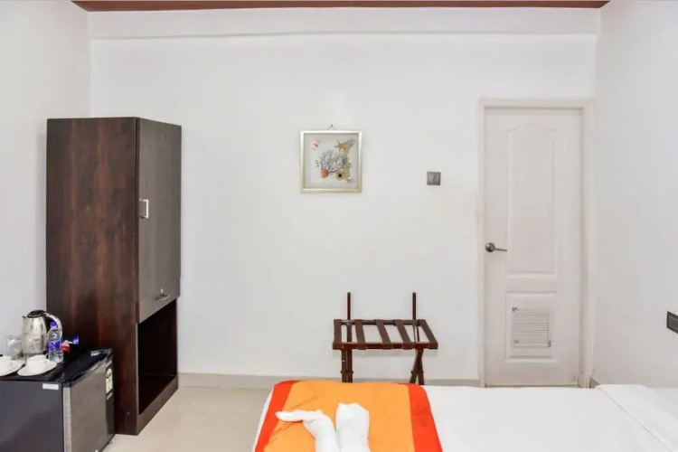 FabHotel Seashore Beach Resort