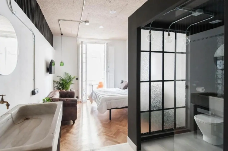 Superior Double room with balcony