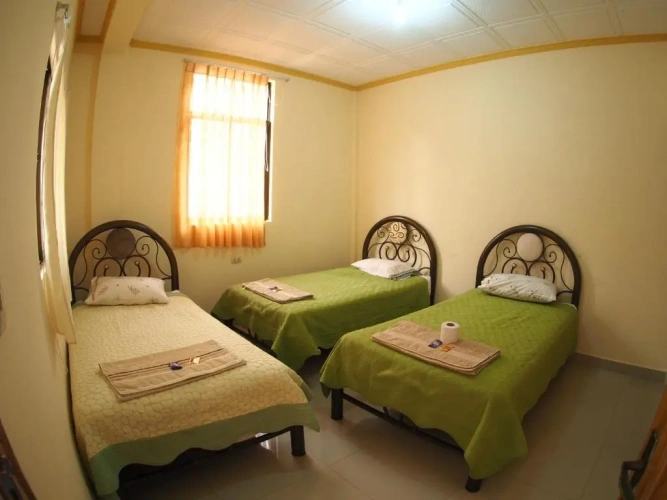 Standard Triple room
