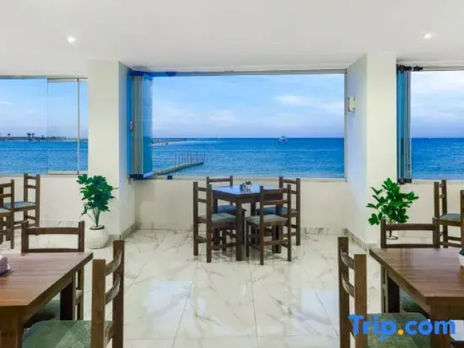 Hostmark Blue Beach Hotel