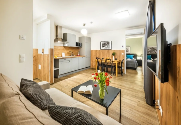 1 Bedroom Deluxe Apartment