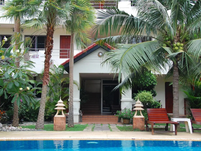 Sirikarn Residence and Luxury Apartments