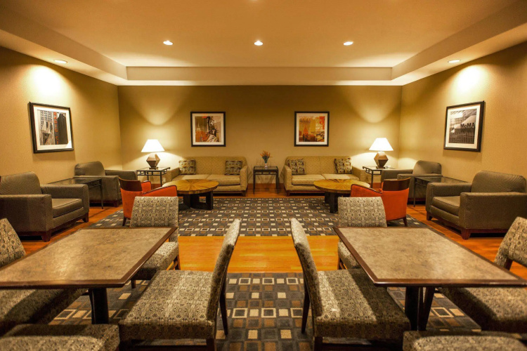 Hampton Inn New York - LaGuardia Airport photo 14