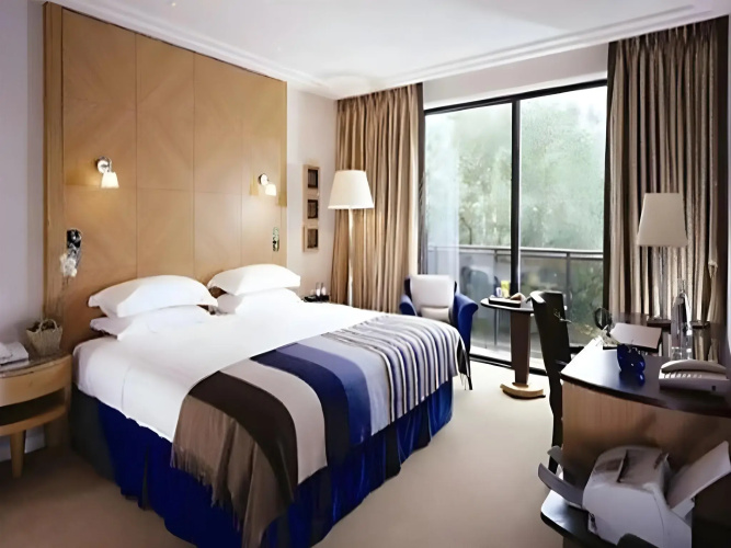 Bristol Hotel Frankfurt