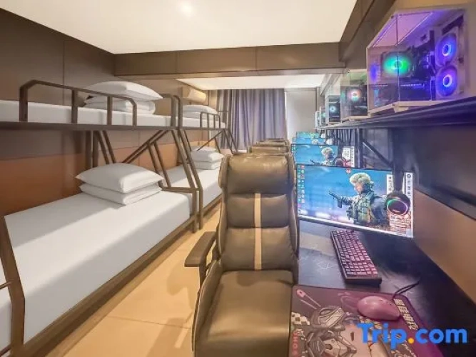 Bed in Dorm