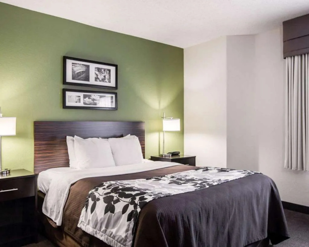 Sleep Inn & Suites Columbus - State University Area