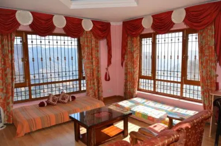 Aapo Aap Home Stay