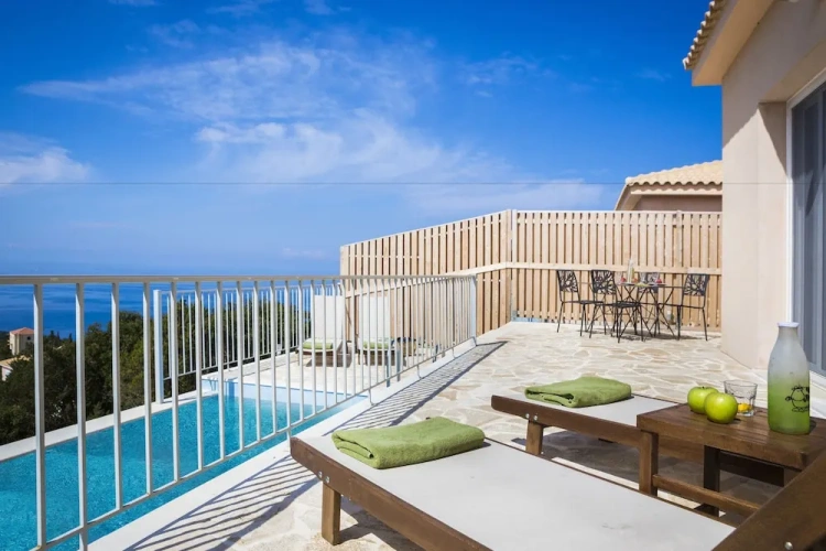 2 Bedrooms Family Villa