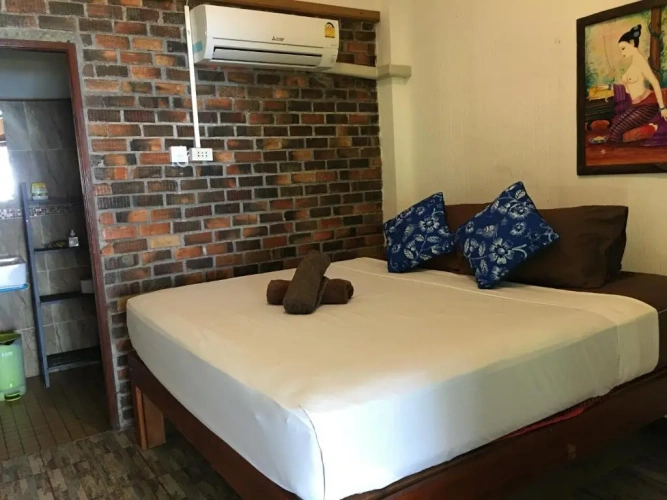 Bungalow with sea view