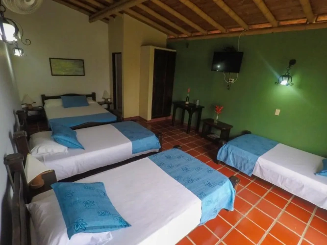 Standard Quintuple room