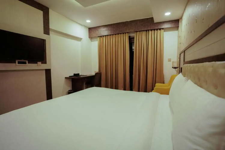 Royal Ritz